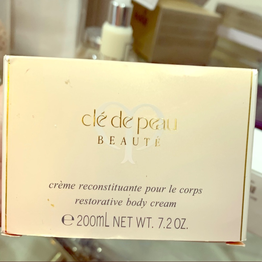 Cle de Peau Beaute restorative body cream